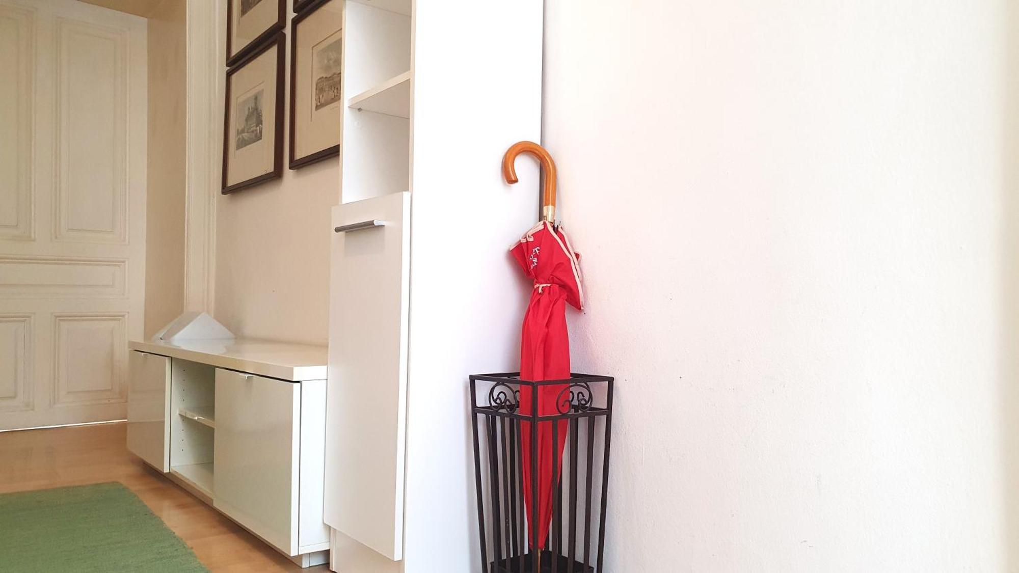 Quiet 2-Room Flat, Walking Distance To City Centre Wien Exteriör bild