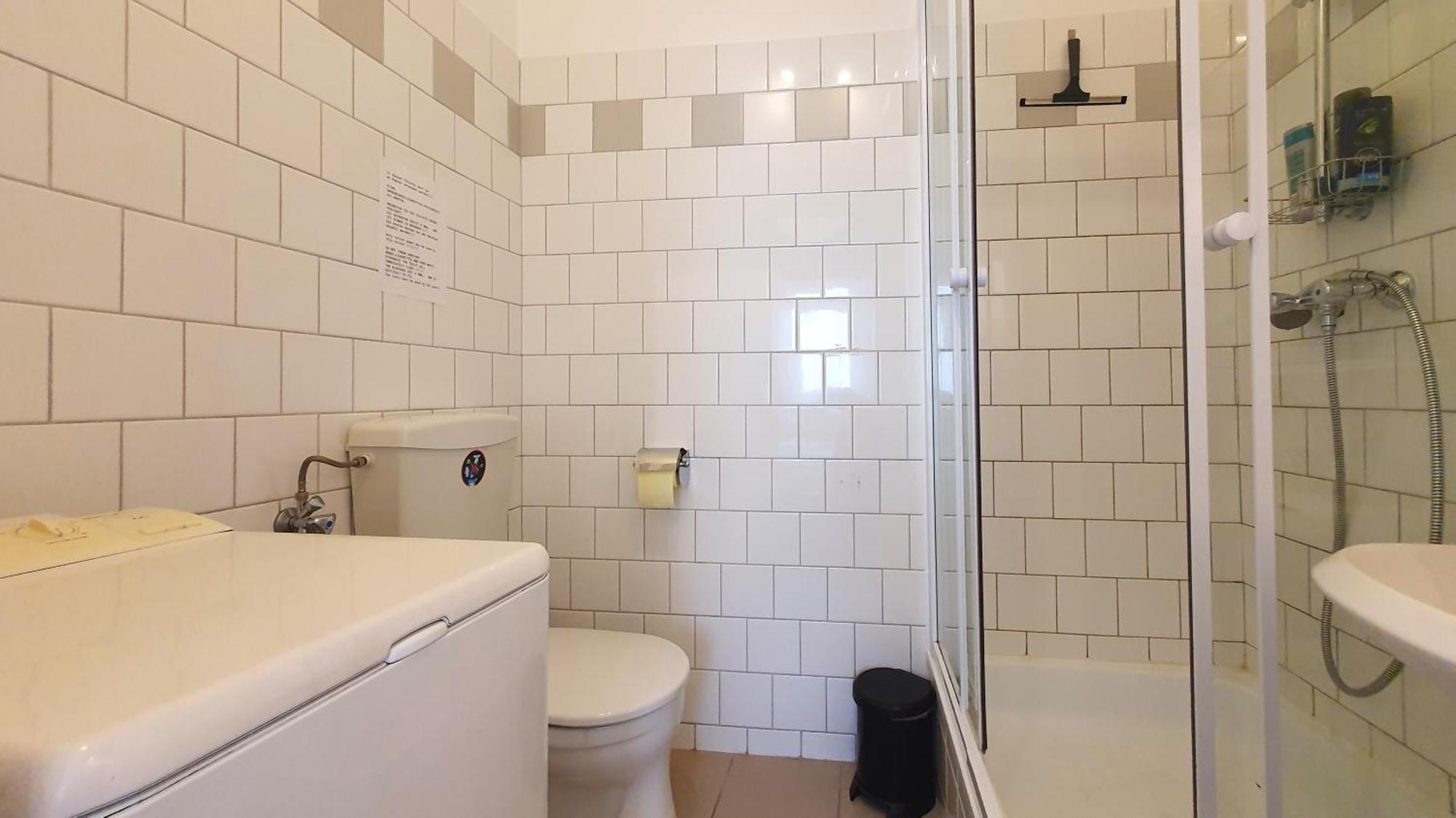 Quiet 2-Room Flat, Walking Distance To City Centre Wien Exteriör bild