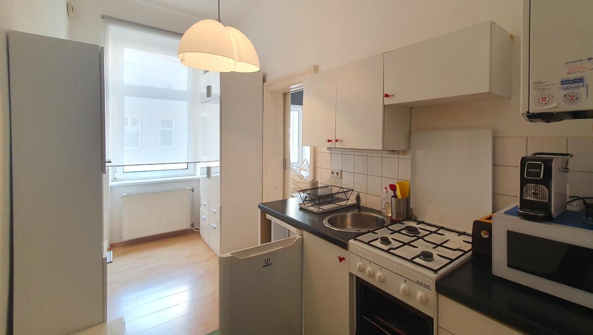 Quiet 2-Room Flat, Walking Distance To City Centre Wien Exteriör bild